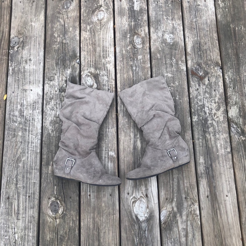 (2/$20) Slouchy Hidden Wedge Bongo Boot